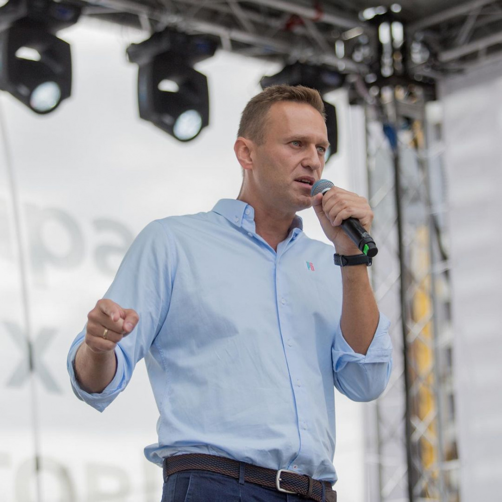 Во ФСИН назвали причину, по которой Навальный не может проголосовать на выборах