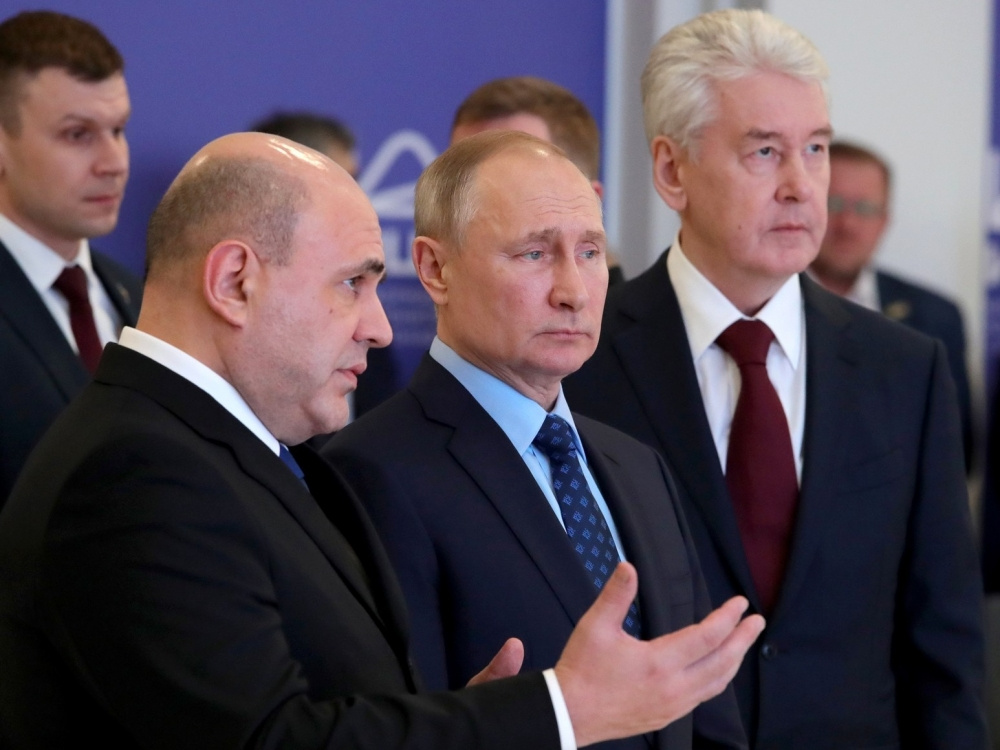 «Собянина не слышно, а Путин как-то не в курсе происходящего»: Политолог оценила новые «нерабочие дни»