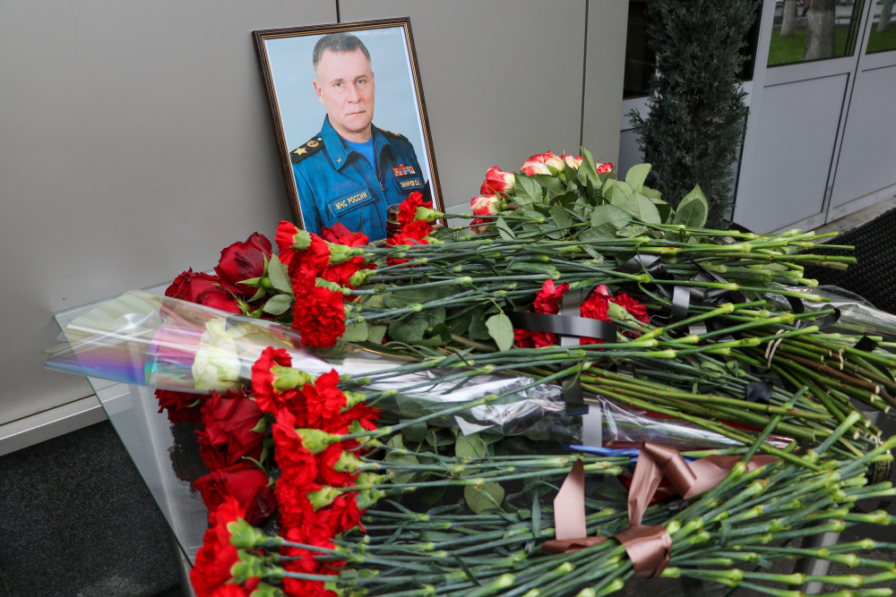 На установку памятника погибшему главе МЧС Зиничеву в Москве потратят 20 млн рублей