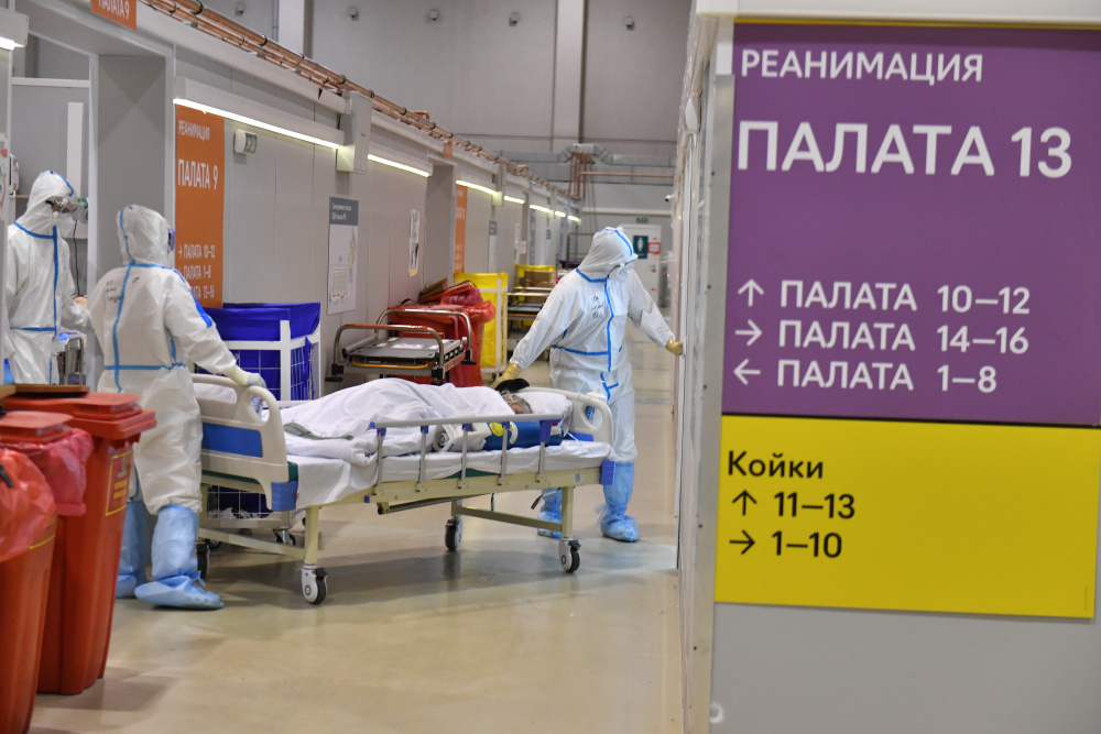 Число заболевших COVID-19 в России продолжает расти. В Москве выявляют уже более 8 тыс. случаев за сутки