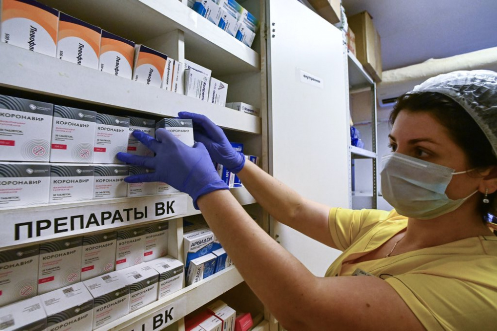В 2021 году россияне потратили на лекарства от коронавируса более 64 млрд рублей
