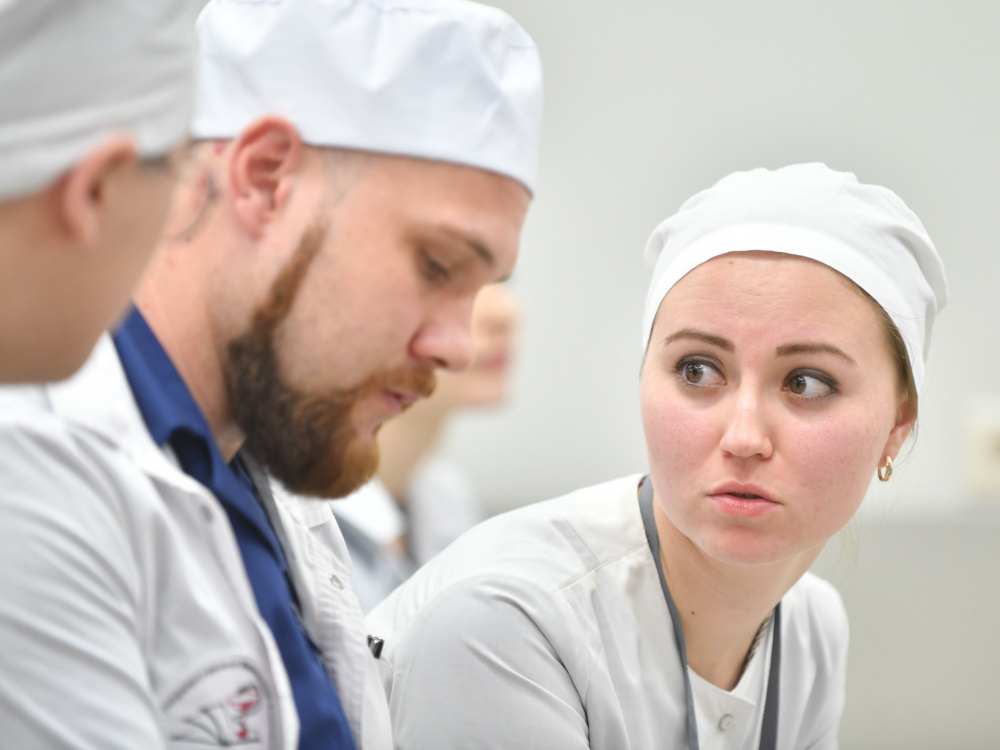 Студентов-медиков в Москве отправляют на внеплановую практику в поликлиники