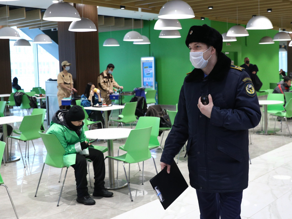 113 122 заболевших: Россия резко перешагнула порог в 100 тысяч новых случаев ковида за сутки