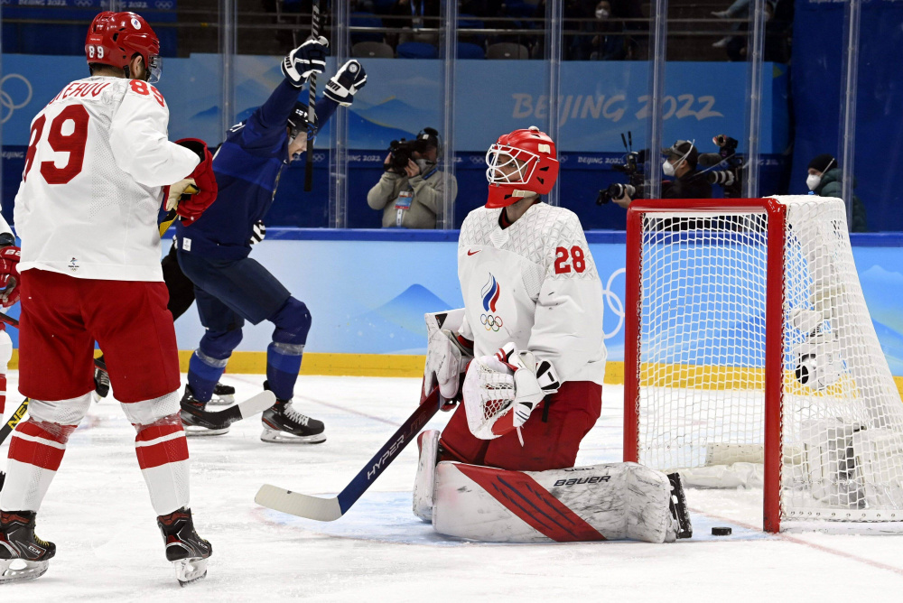 Российские хоккеисты проиграли финнам в финале Олимпиады в Пекине