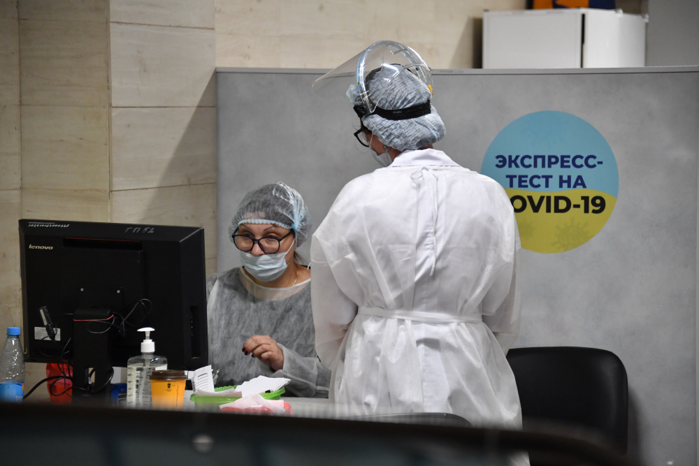 В России уменьшается число заболевших COVID-19
