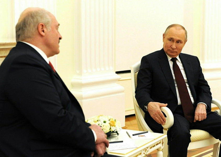 "Володя больше не боец": Соловей рассказал о речи Лукашенко "в узком кругу" про Путина