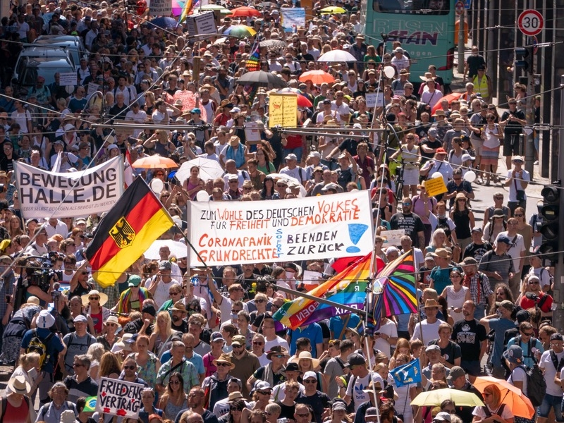 Протест против коронавирусных ограничений в Берлине // Фото: Global Look Press