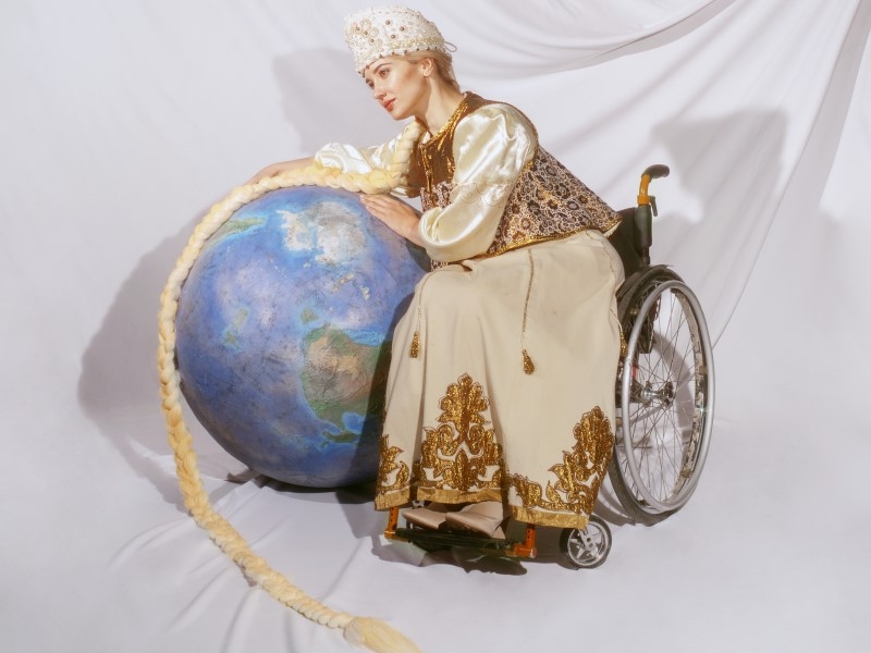 В Москве пройдет фотовыставка о сказочных персонажах с инвалидностью
