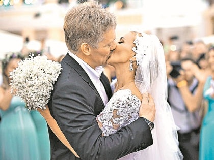 Дмитрий песков и его жена екатерина фото thumbnail